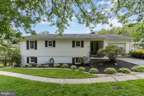 21 Robin Trl, Fairfield, PA 17320