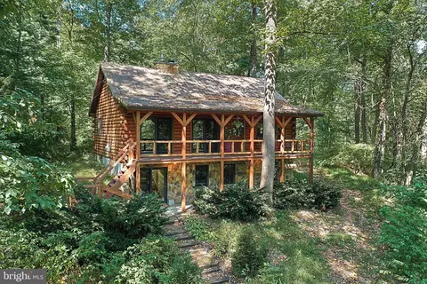 1850 Wenksville Rd, Biglerville, PA 17307
