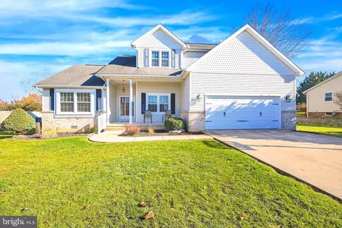 132 Wheaton Dr, Littlestown, PA 17340