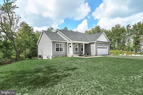 235 Kinneman Rd, Abbottstown, PA 17301