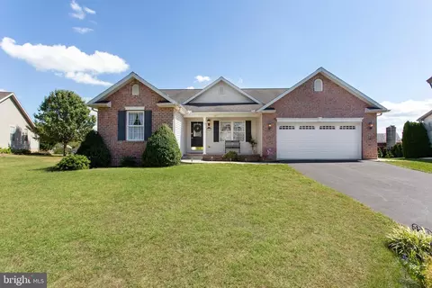 254 Hillside Dr, East Berlin, PA 17316