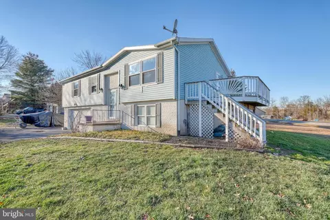 20 Sherman Dr, East Berlin, PA 17316