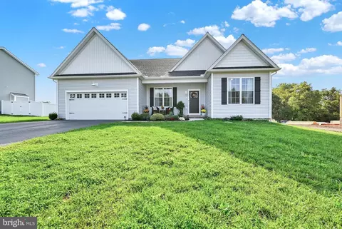 156 Oxford Blvd, New Oxford, PA 17350