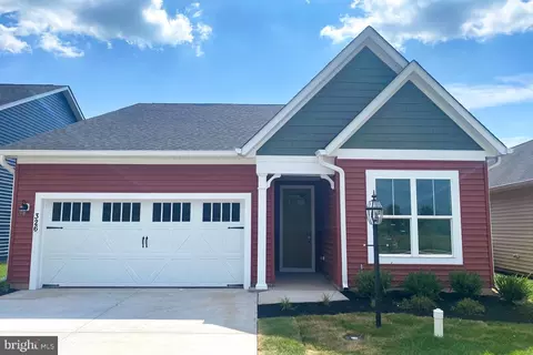 326 Rustic Wood Dr, Gettysburg, PA 17325