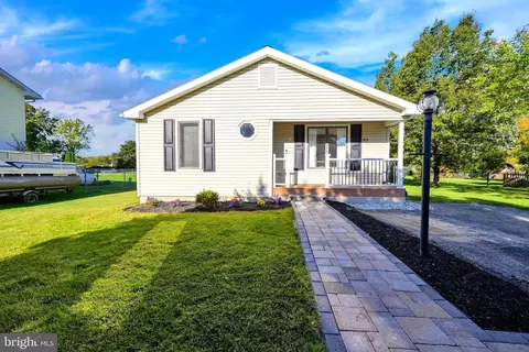 93 Schofield Dr, East Berlin, PA 17316