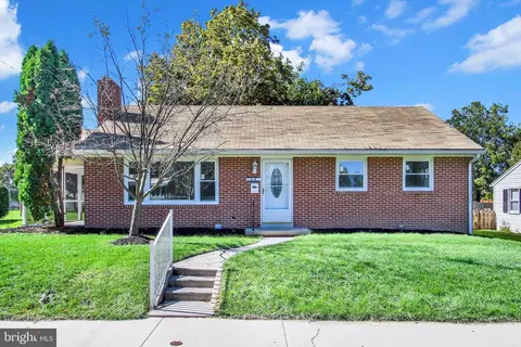 36 Pennsylvania Ave, Littlestown, PA 17340