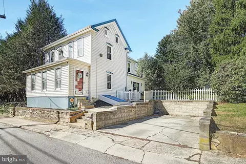 122 Park St, Aspers, PA 17304