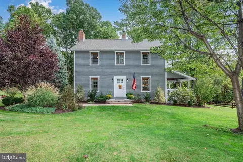 435 Hilltop Rd, Gardners, PA 17324