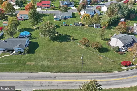 681 Basehoar School Rd, Littlestown, PA 17340