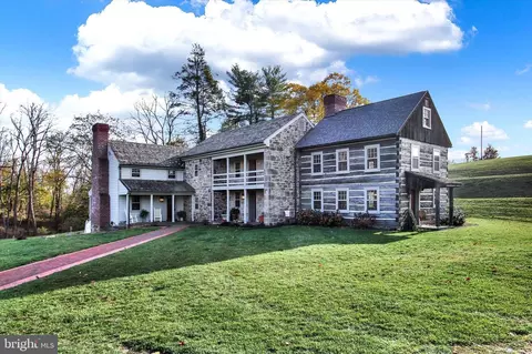 555 Mount Misery Rd, New Oxford, PA 17350