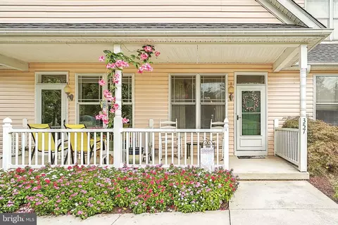 357 W High St, Gettysburg, PA 17325