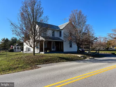 1515 Herrs Ridge Rd, Gettysburg, PA 17325