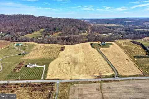 351 Mt Tabor Rd, Gardners, PA 17324