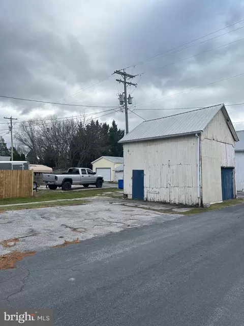 330 Third St, Hanover, PA 17331 photo 5