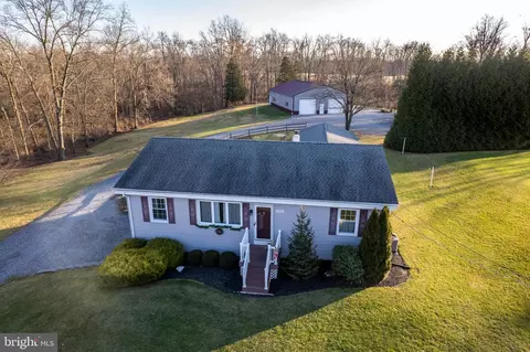 935 Fish And Game Rd, Littlestown, PA 17340