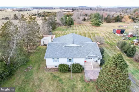 420 Two Taverns Rd, Gettysburg, PA 17325
