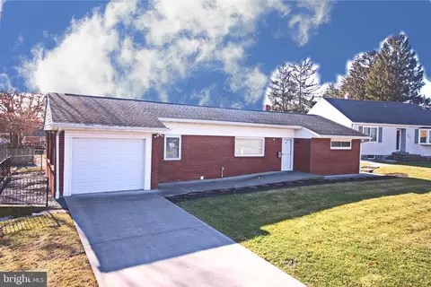 224 Gettys St, Gettysburg, PA 17325