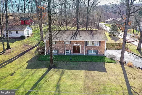 895 Schoolhouse Rd, Aspers, PA 17304