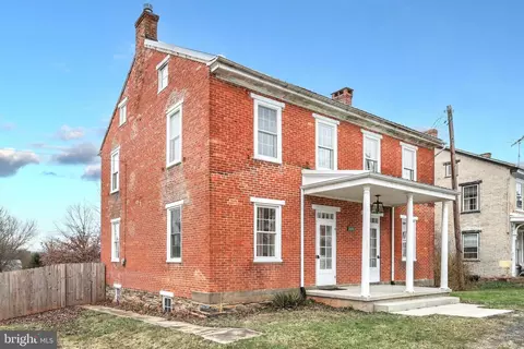 220 Old Route 30, Mcknightstown, PA 17343