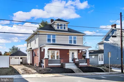 319 E King St, Littlestown, PA 17340