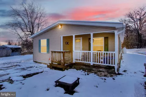 124 Kimberly Ln, New Oxford, PA 17350