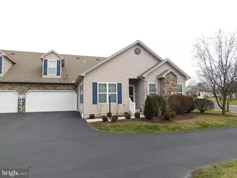 15 Ivy Ln, Gettysburg, PA 17325