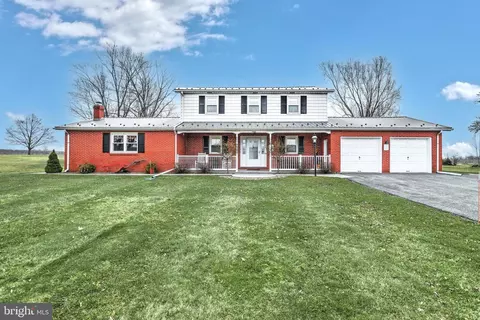 1066 Arendtsville Rd, Biglerville, PA 17307