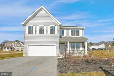 46 Empire Ln, Aspers, PA 17304