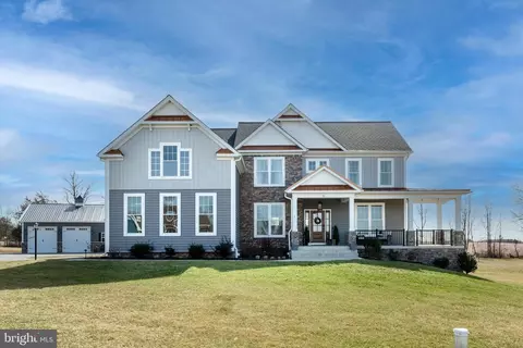 75 Lori Ln, Littlestown, PA 17340