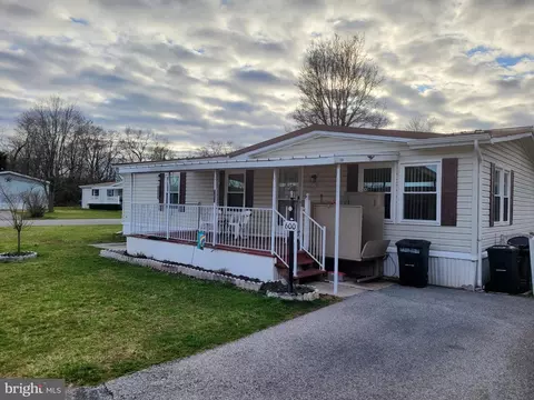 600 Spring Ct, Abbottstown, PA 17301