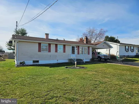 260 South St, Hanover, PA 17331
