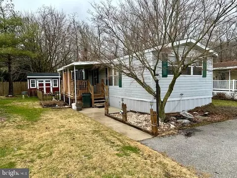 145 Sunrise Dr, Abbottstown, PA 17301