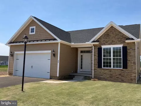 11 Partridge Ct #C70, Gettysburg, PA 17325