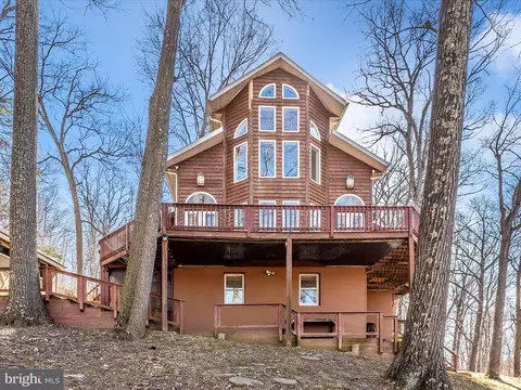 1 Lion Trl, Fairfield, PA 17320