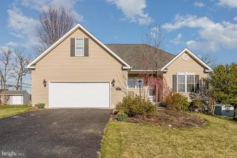 50 Wendy Dr, York Springs, PA 17372