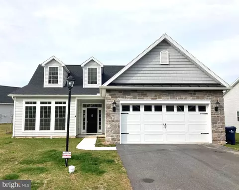 4 Osprey Ct #A11, Gettysburg, PA 17325