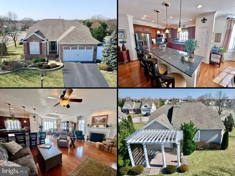 60 Bristol Dr, Hanover, PA 17331