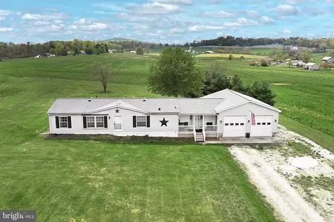 5090 Oxford Rd, York Springs, PA 17372