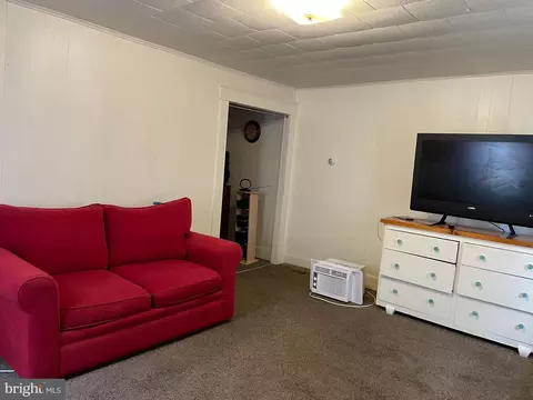 Living - 616 Third St, Mcsherrystown, PA 17344 photo 7 of 7