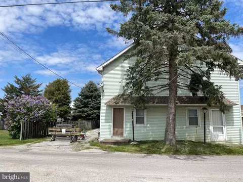 616 Third St, Mcsherrystown, PA 17344