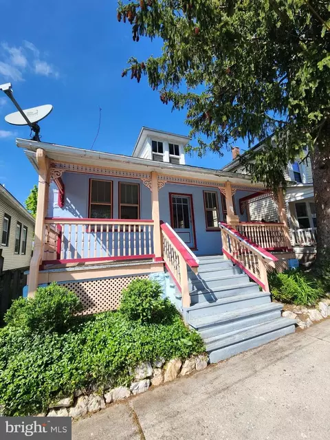 143 Breckenridge St, Gettysburg, PA 17325