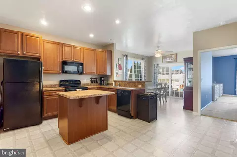 Kitchen - 295 Maple Dr, Hanover, PA 17331 photo 1 of 5