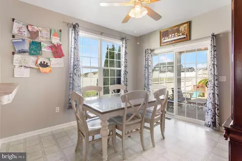 Dining - 295 Maple Dr, Hanover, PA 17331 photo 1 of 3