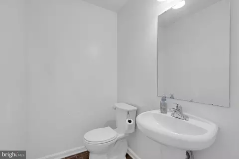 Bath - 54 Galaxy Dr, Hanover, PA 17331 photo 1 of 2