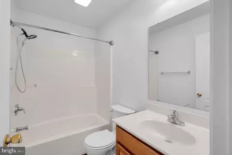 Bath - 54 Galaxy Dr, Hanover, PA 17331 photo 2 of 2