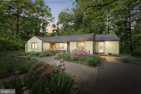 135 Knoxlyn Rd, Gettysburg, PA 17325