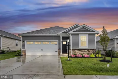 37 Chokeberry Way, Gettysburg, PA 17325