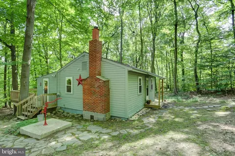 44 Ridge Rd, Aspers, PA 17304