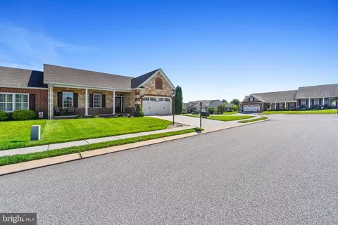 172 Stoners Cir, Littlestown, PA 17340