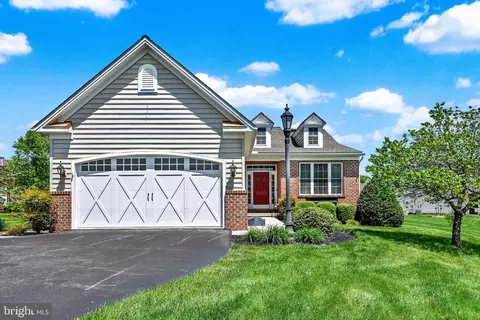 96 Bittern Dr, Gettysburg, PA 17325